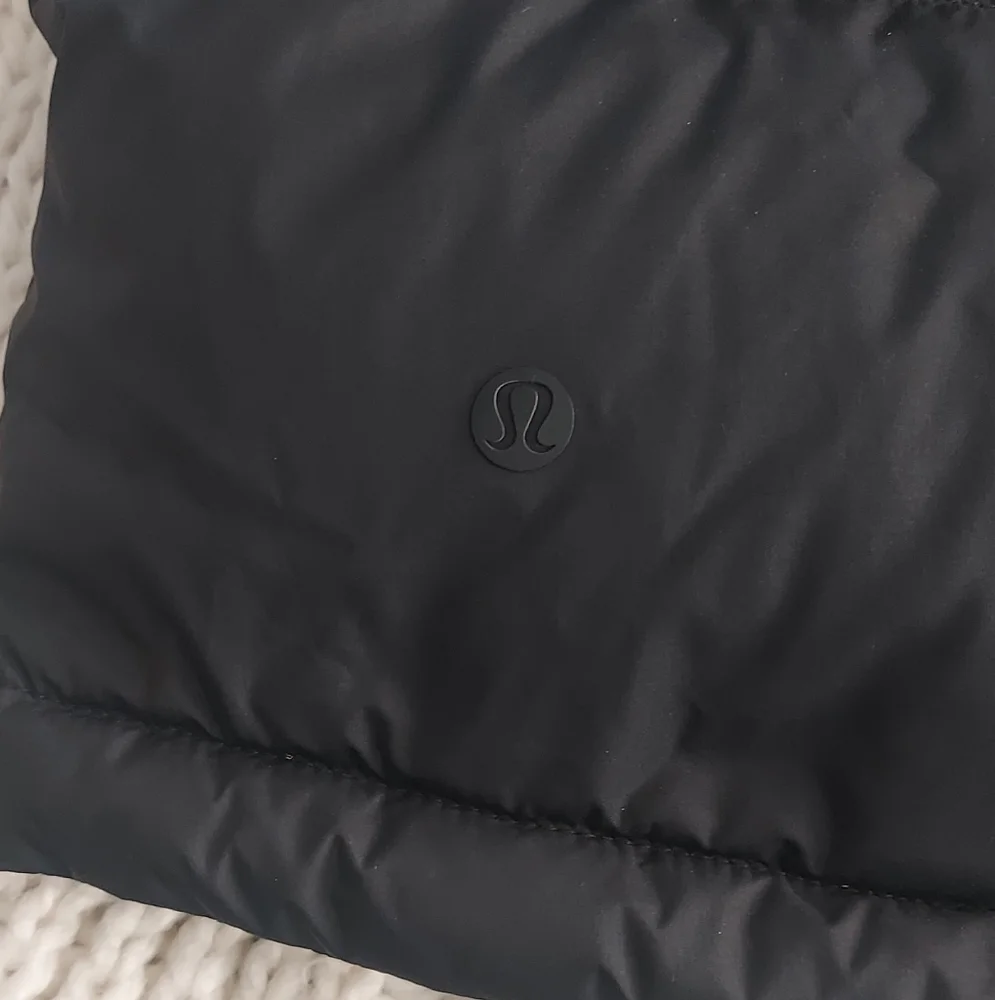 LULULEMON Wunder Puff Mid-length Vest - Black - Picture 6 of 9